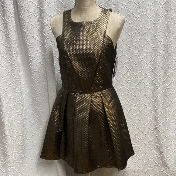 NWT Fashion Union size 6 small gold structured elegant evening special occasion - Picture 1 of 9